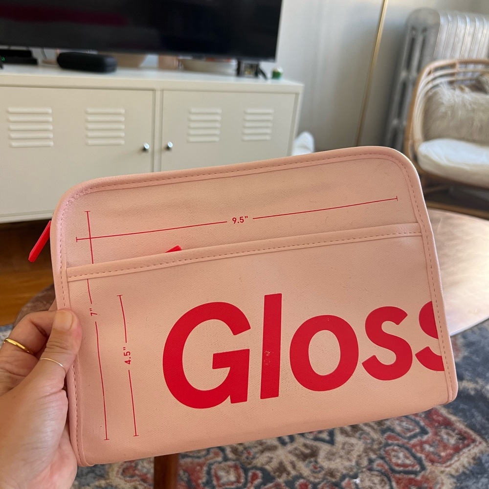 Glossier make up bag